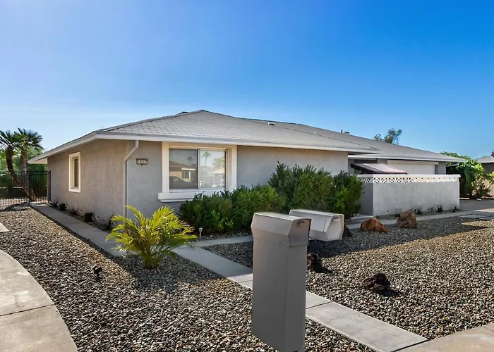 Rare Getaway I 2Br, Ensuite, Fenced, Sunrises
