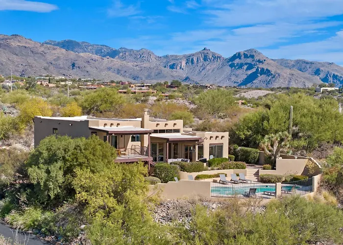 Foothills Oasis Heated Poolhottub Stunning Views