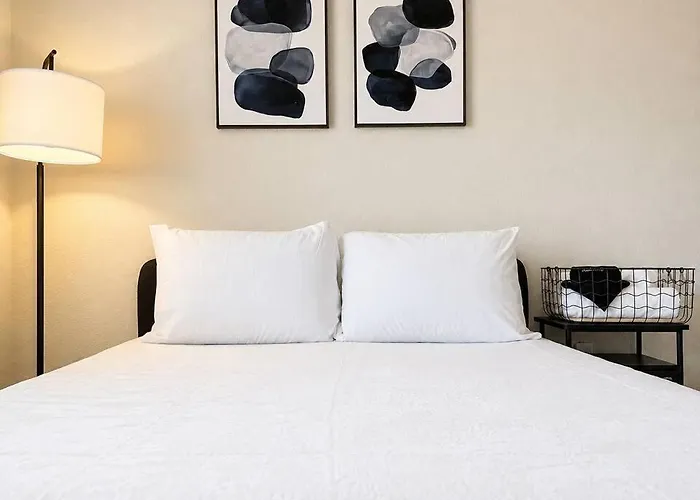 Serene East Valley 2Br/2Ba Getaway