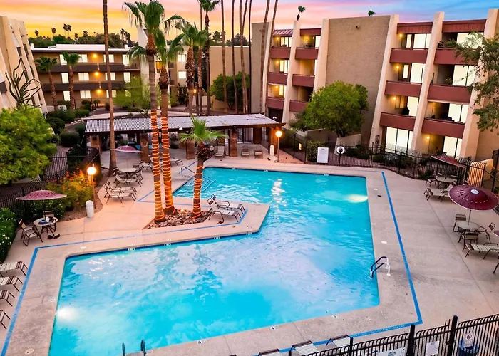 Camelback Cabana By Avantstay
