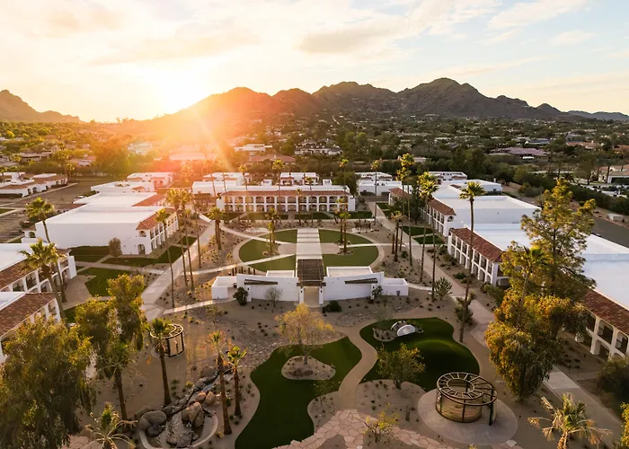 Scottsdale Plaza Resort