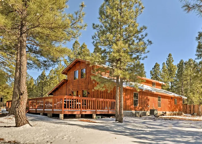 Flagstaff Cabin On 5 Acres W/ Fireplace & Fire Pit