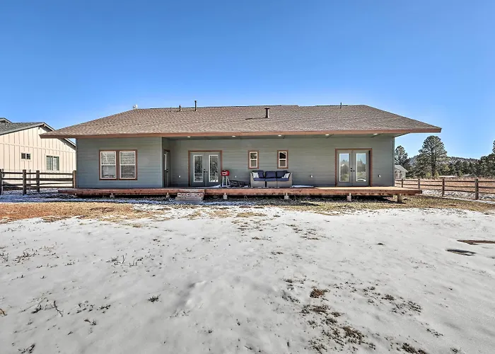 Spacious Williams Home W/ Yard: Near Hiking!
