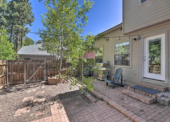 Modern Flagstaff Home W/ Bbq: Walk Downtown!