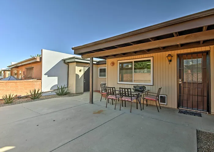 Green Valley Townhome W/ Patio & Resort Amenities
