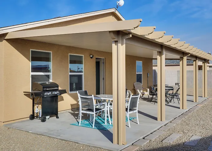 Bullhead City Home W/ Mtn View, By Colorado River