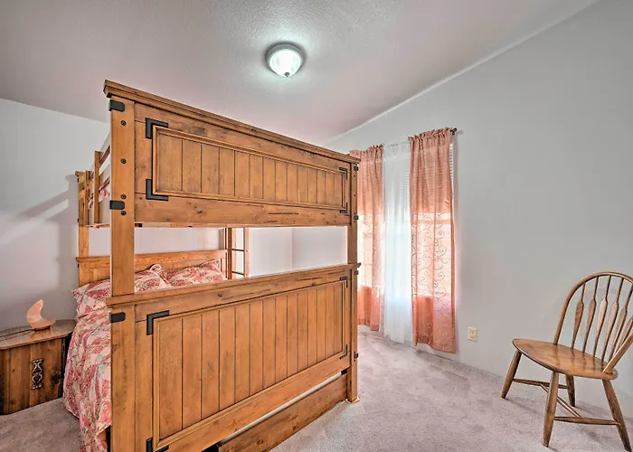 Yuma Vacation Rental W/ Yard & Grills!