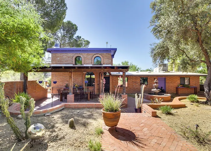Eclectic Tucson Home 2 Mi To Saguaro National Park