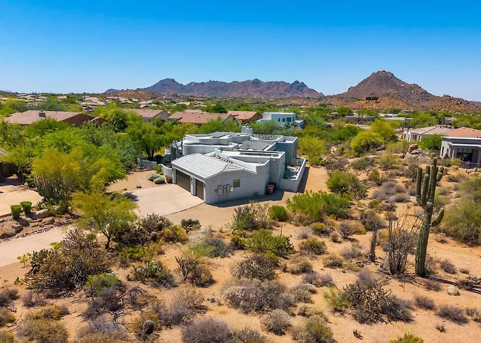 Serenity Peaks- Gorgeous Pet Friendly Villa In Scottsdale With Pool, Spa, And Bikes