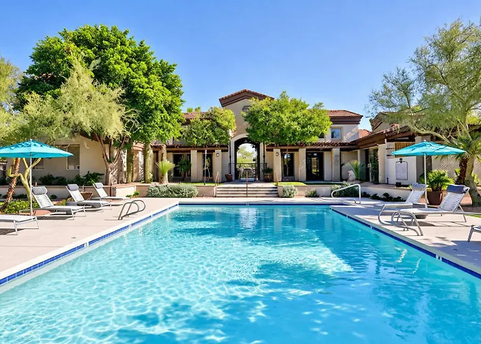 Luxury Vacation Rentals By Meridian Condoresorts
