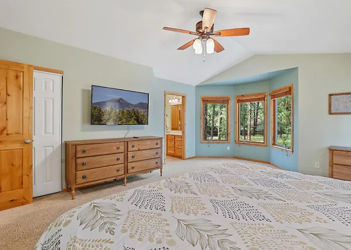 Bluebird Song Prime Flagstaff Location Outdoor Retreat With Fenced Yard And Firepit