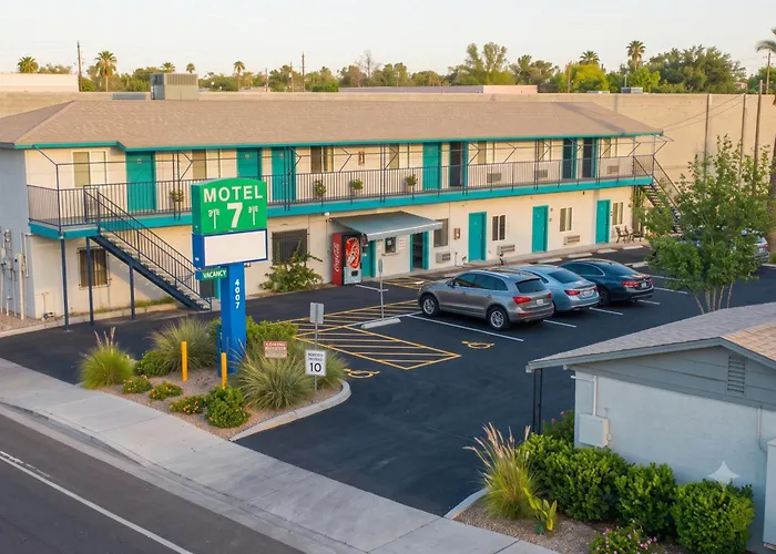 Motel 7 By Oyo Near Phoenix Airport