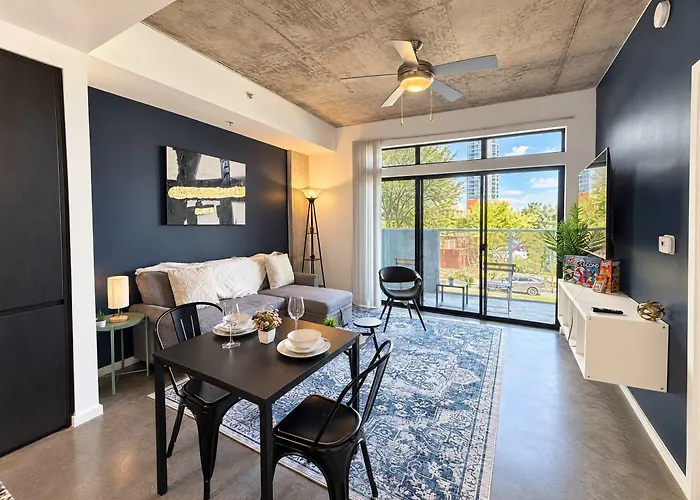 Cool 1Bd Apartment In Cdt With Gym Pool Parking