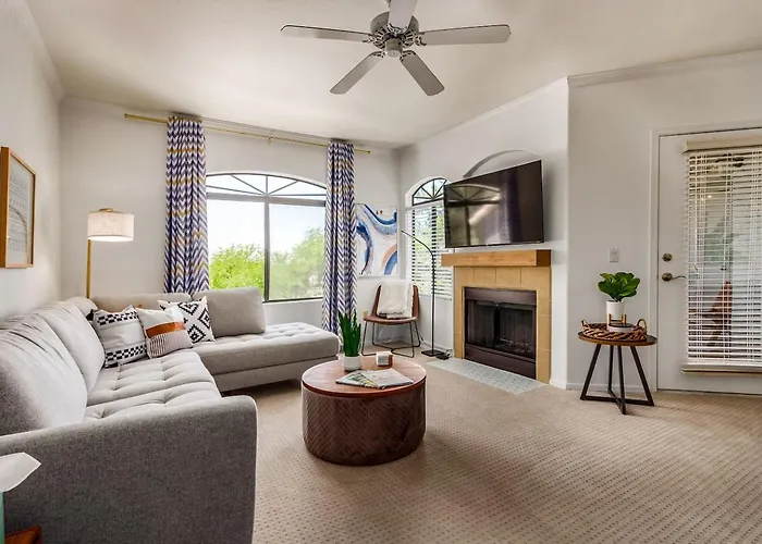 Scottsdale 1Br Pools, Trails Mountain Views
