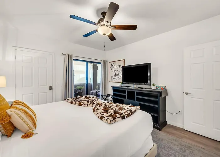 Cozy North Scottsdale Condo W Pool & Gym Access