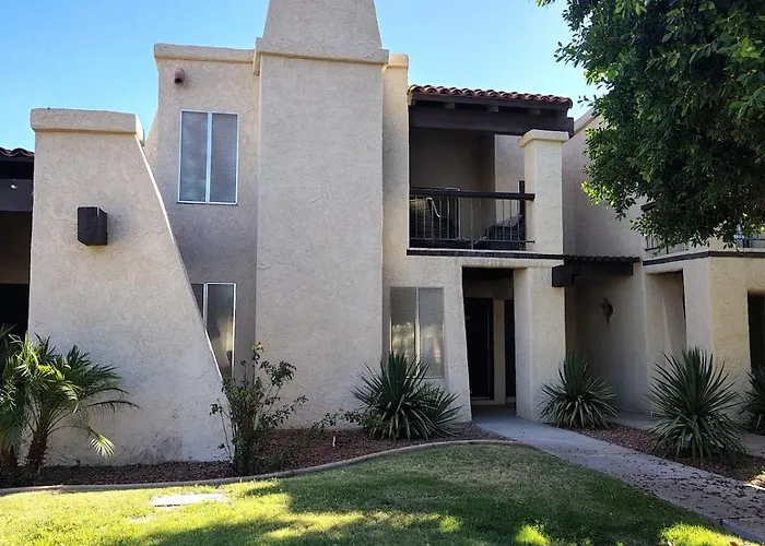 Modern Condo Within Walking Distance Of Onvida