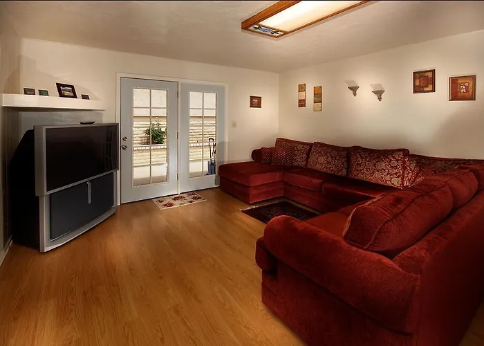 Desert Rose Bed And Breakfast
