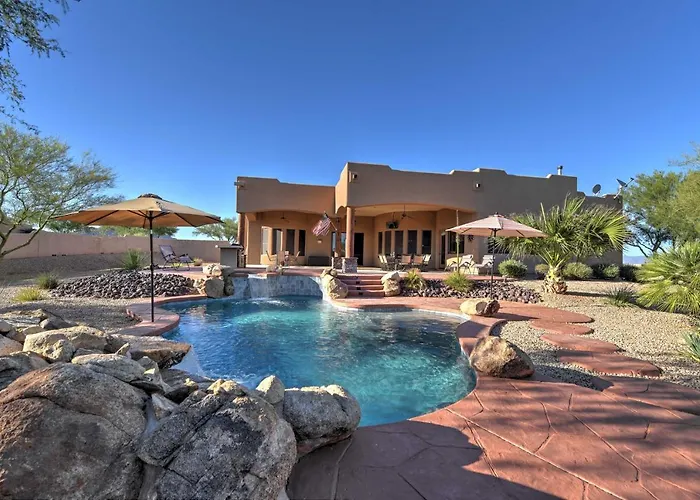 Scottsdale Home: Pickleball, Heated Pool & Hot Tub