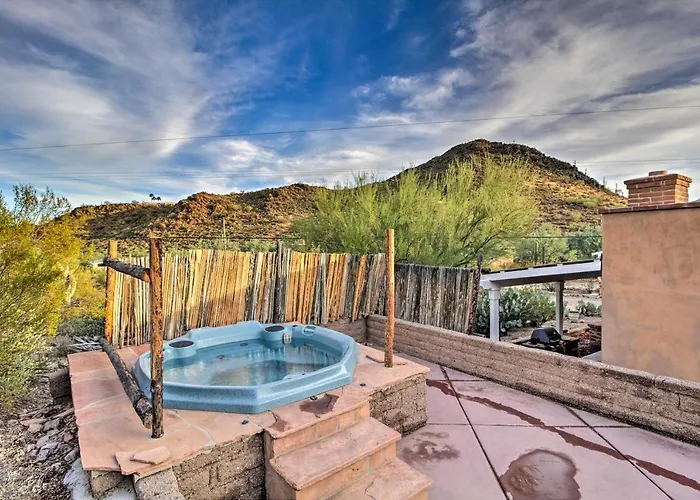 'Esperanza' Retreat In Tucson W/ Private Patio