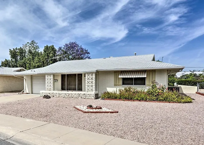 Golf Course & Pool Access: Quaint Sun City Home