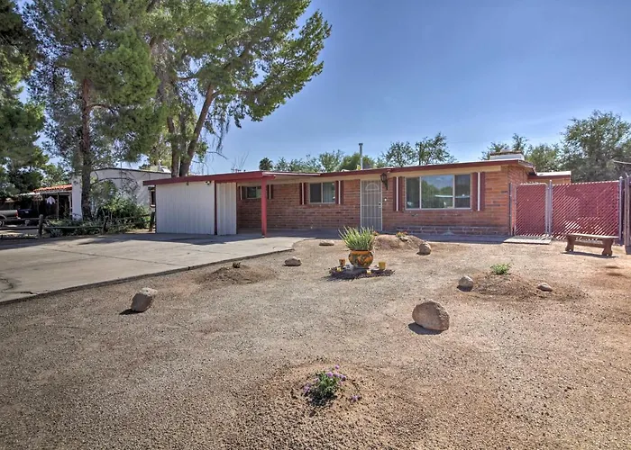 Renovated Tucson Gomez Casita W/ Yard < 7 Mi To Dt