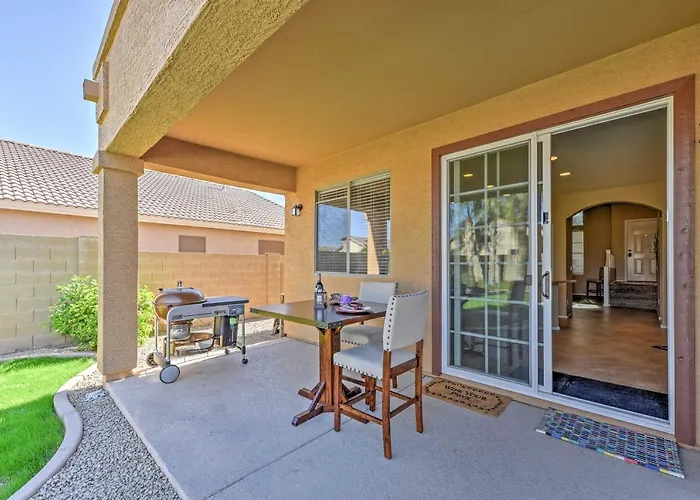 Inviting Surprise Home W/ Private Pool: Near Golf!