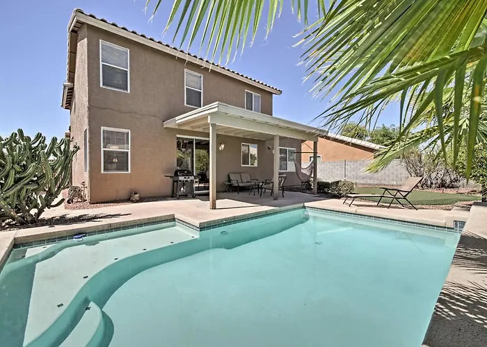 2 Mi To Goodyear Ballpark! Home W/ Poolside Oasis