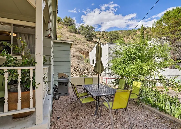 Bisbee Home W/ Private Parking & Ev Charger!