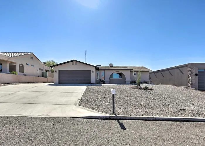< 3 Mi To Lake Havasu: Home W/ Patio & Grill!