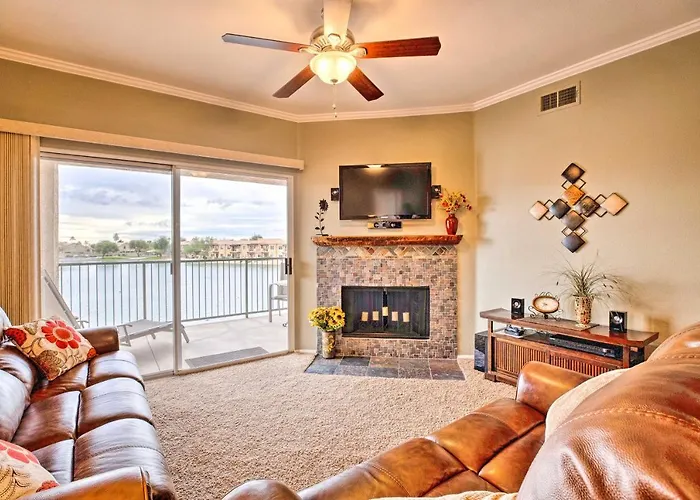 Lake-View Balcony + Resort Perks: Phoenix Retreat!