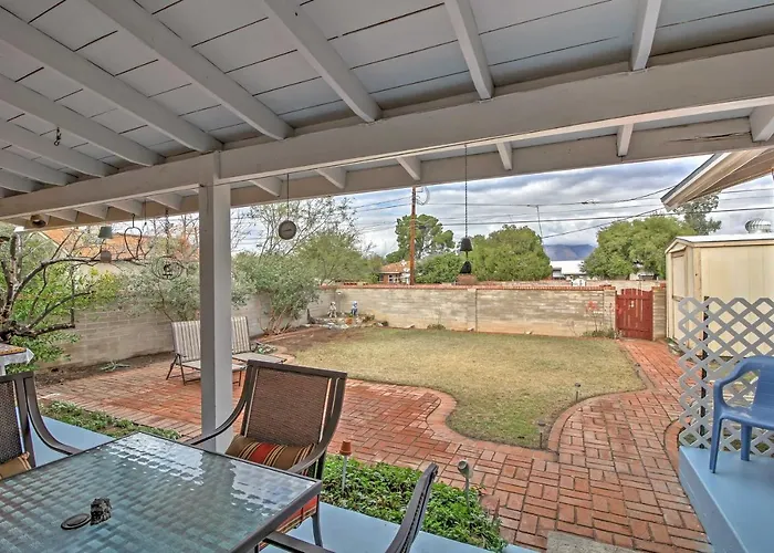 Catalina Mtn Views, Bbq Ready: Cozy Tucson House