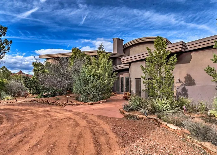 Private Patio & Red Rock Views: Sedona Apt!
