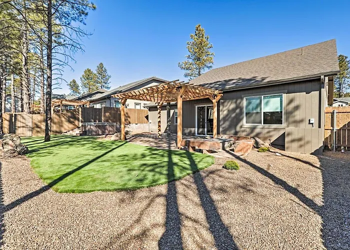 Flagstaff Oasis W/ Hot Tub - 3 Mi To Downtown!
